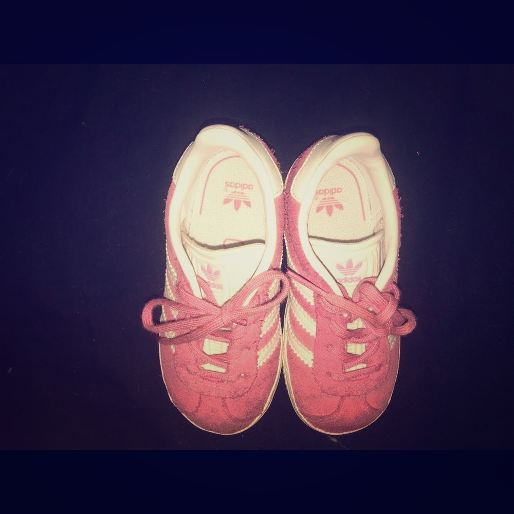 Adidas toddler tennis shoes